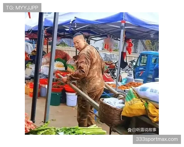 蒋林静训练完直接去超市买菜,这反差也太大了吧! 蒋林静训练完直接去超市买菜,这反差也太大了吧!